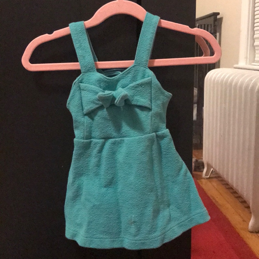 Blue/green dress, back cutout 12m